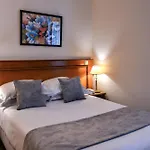 Hotel Des Deux Avenues