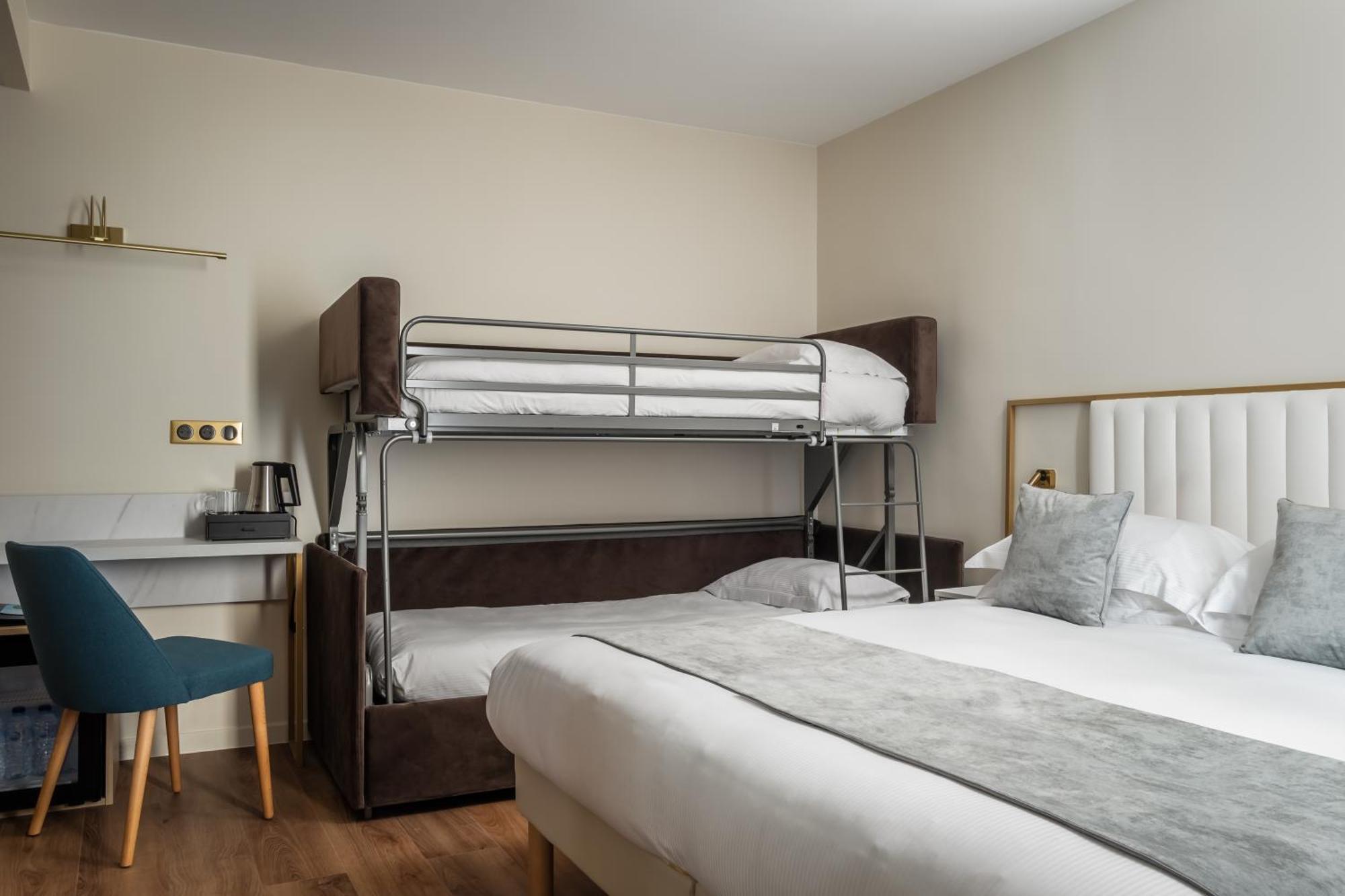 Hotel Des Deux Avenues Paris